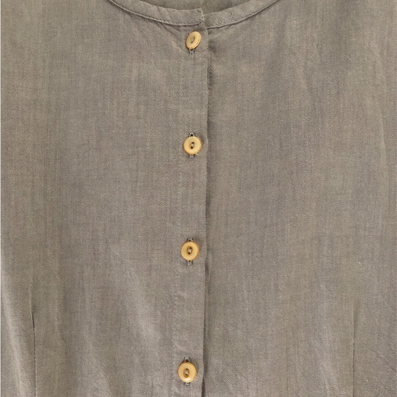 Flax button front top with peblum - Picture 4 of 6